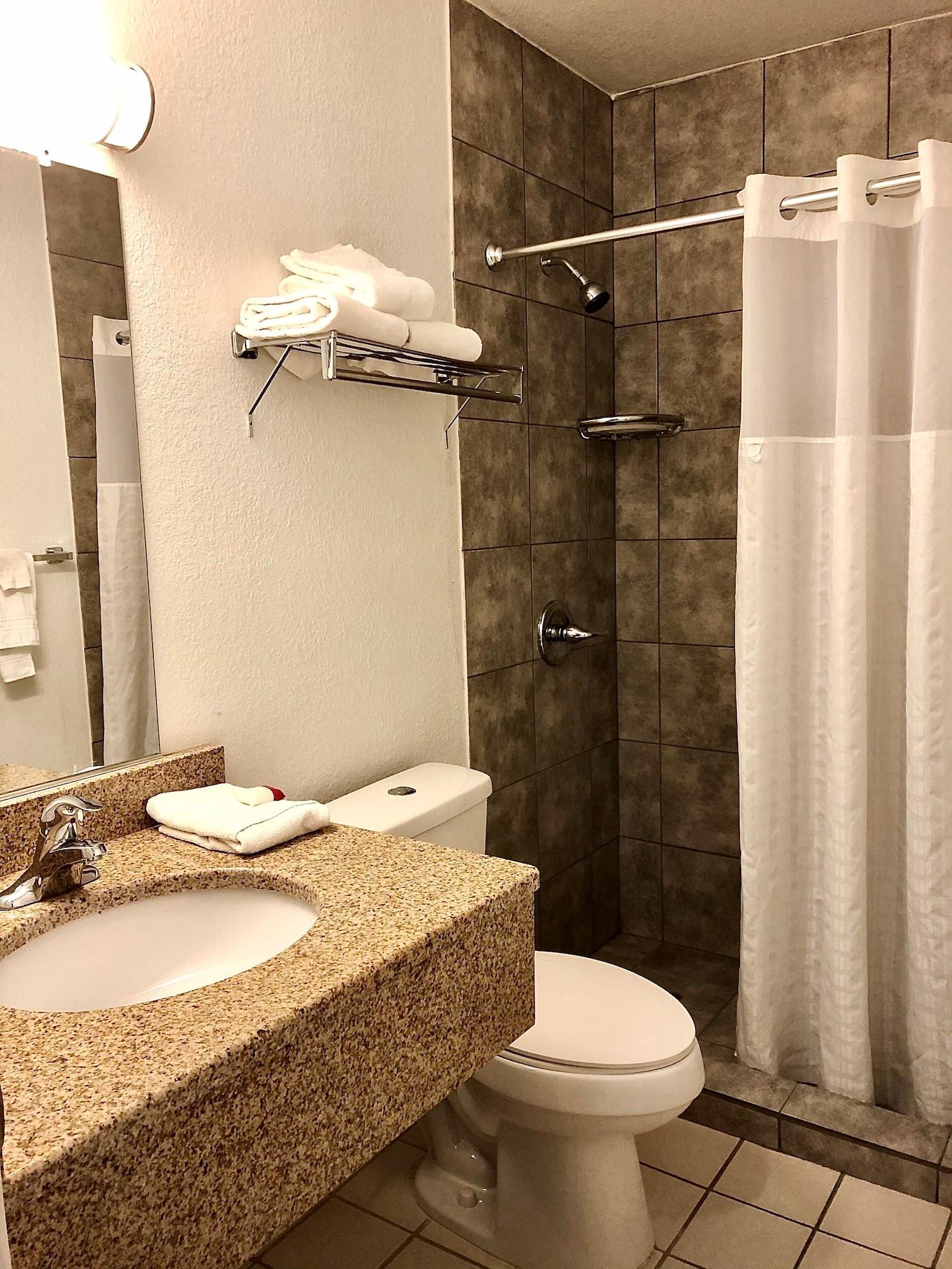 รามาดา บาย วินด์แฮม สโปแคน แวลเลย์ Hotel สโปแคนวัลลีย์ ภายนอก รูปภาพ