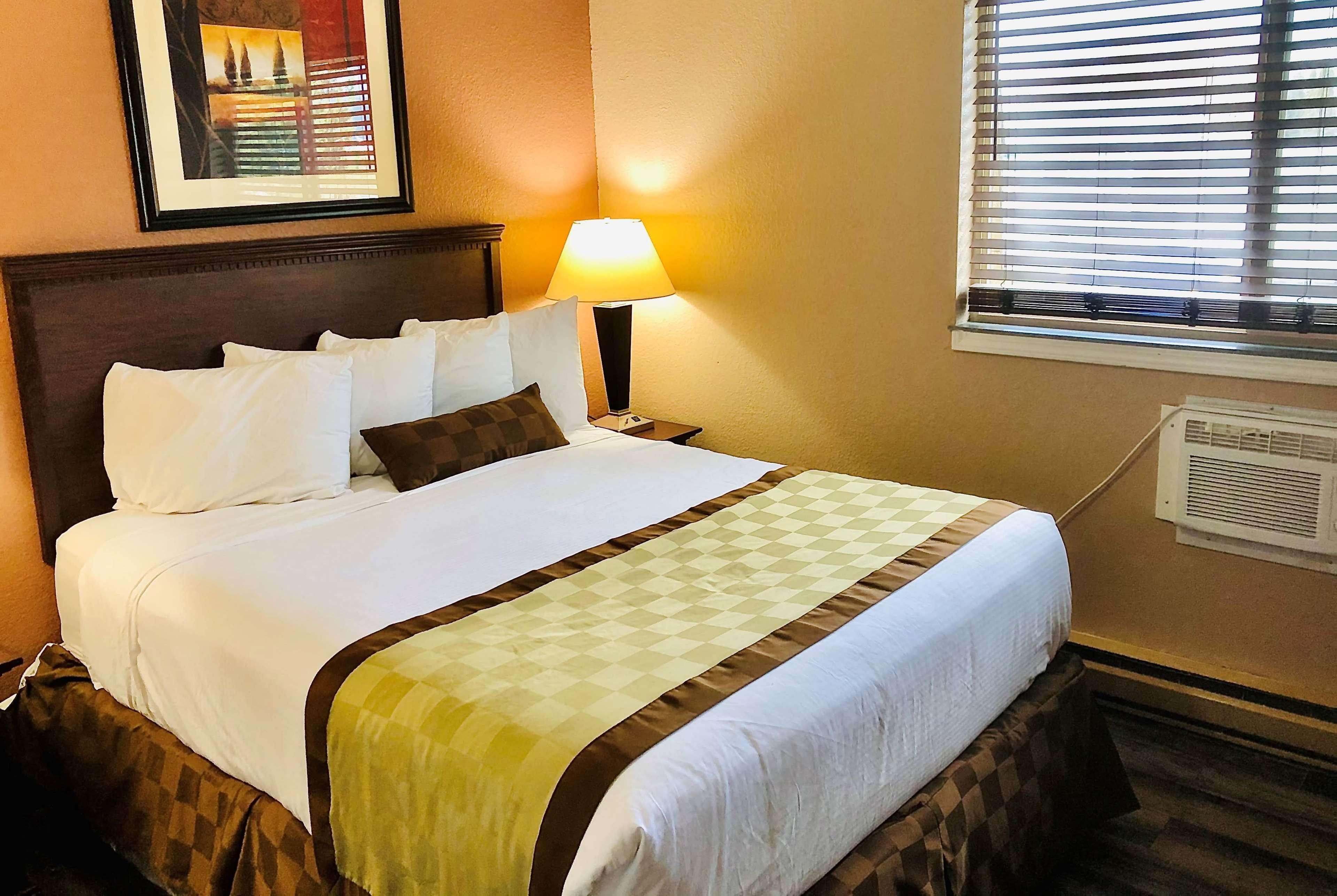 รามาดา บาย วินด์แฮม สโปแคน แวลเลย์ Hotel สโปแคนวัลลีย์ ภายนอก รูปภาพ